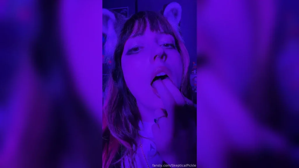 SkepticalPickle ASMR Finger Sucking Fansly Leak