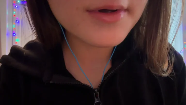 SleepySlugASMR Lens Licking & Gum Chewing Patreon Leak