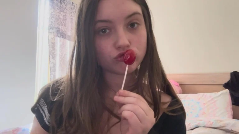 Haley's ASMR Lollipop Eating OnlyFans Leak