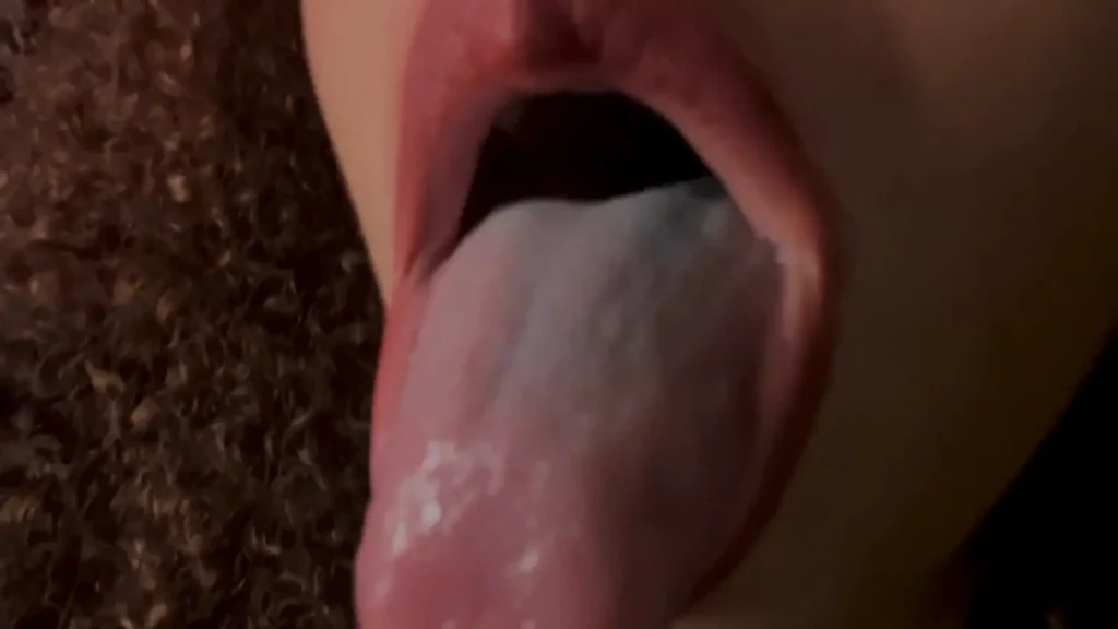 Telina ASMR Lens Licking Kissing Mouth Sound
