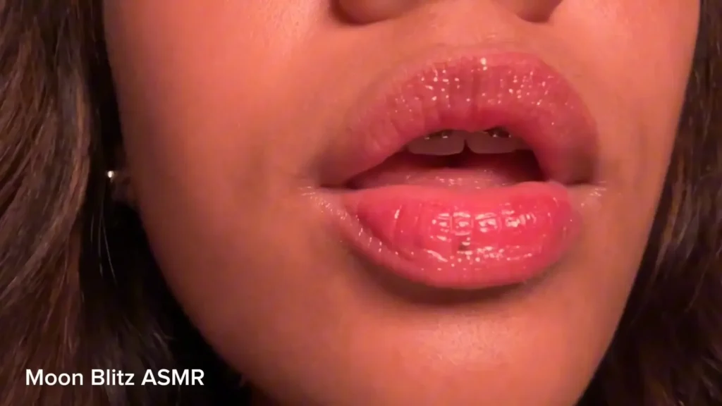 Moon Blitz ASMR CloseUp Kisses Patreon Leak