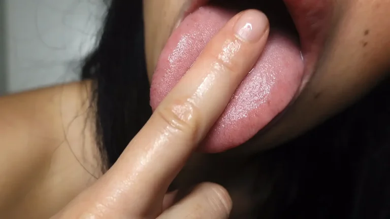 Linda ASMR Licking You Like A Pussy Cat Patreon Leak