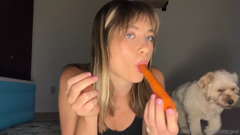 ASMR Carol Big Carrot Sucking Onlyfans Leak