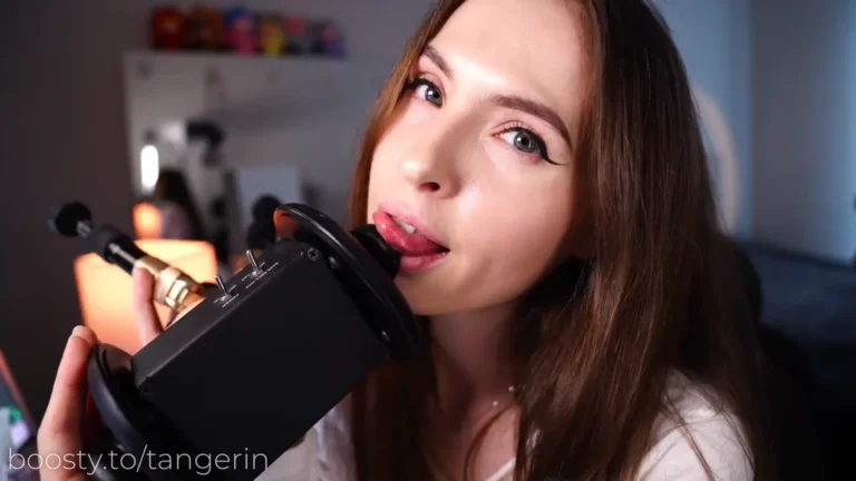 Tangerin ASMR Close Fast & Slow Ear Licking With Ahegao Boosty Leak