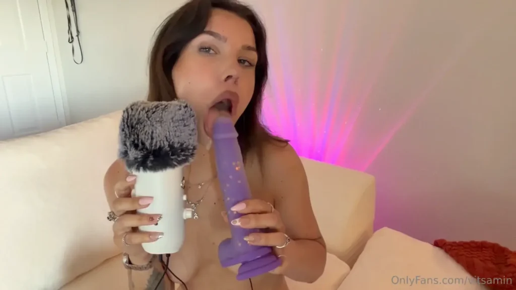 Vitsamin ASMR Sloppy BJ PPV OnlyFans Leak