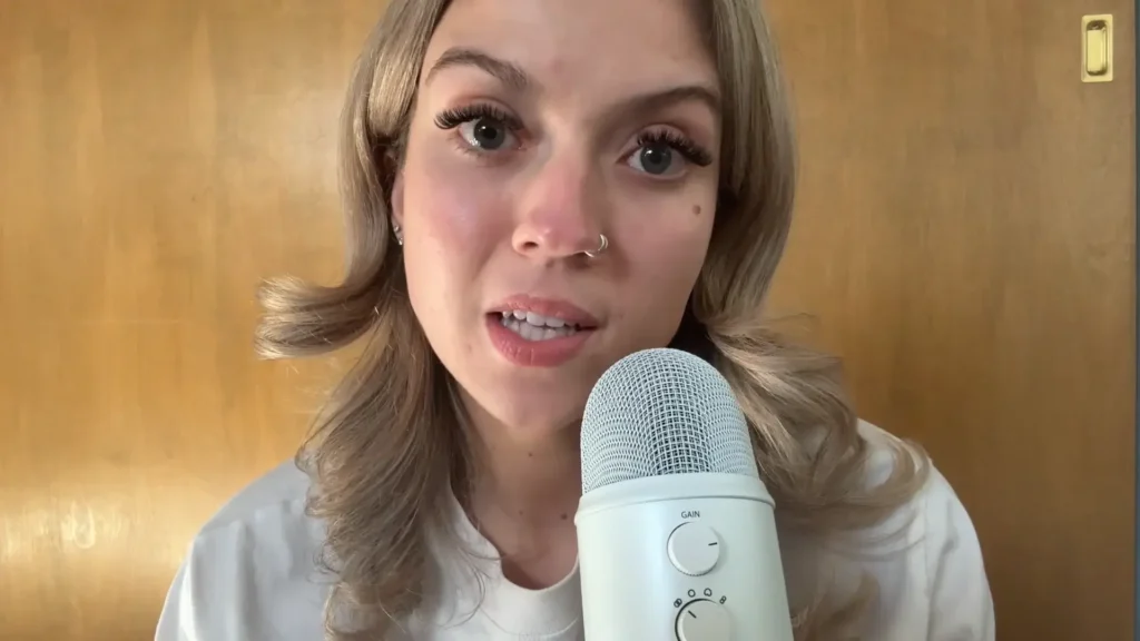 Sadie ASMR Upclose Fast & Slow Lens Licking Patreon Leak