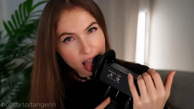 Tangerin ASMR Aggressive Ear Licking Boosty Leak