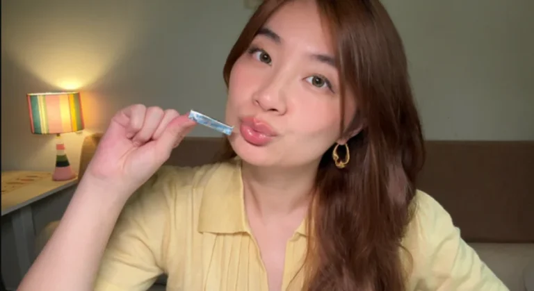 Lin ASMR Lots Of Kisses With Gum Chewing Patreon Leak