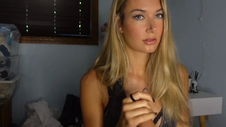 Sabrina Vaz ASMR Horny Doctor RP OnlyFans Leak